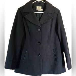 Vintage 90’s Pea Coat with Notched Lapels and Tailored Fit. Women’s size Large
